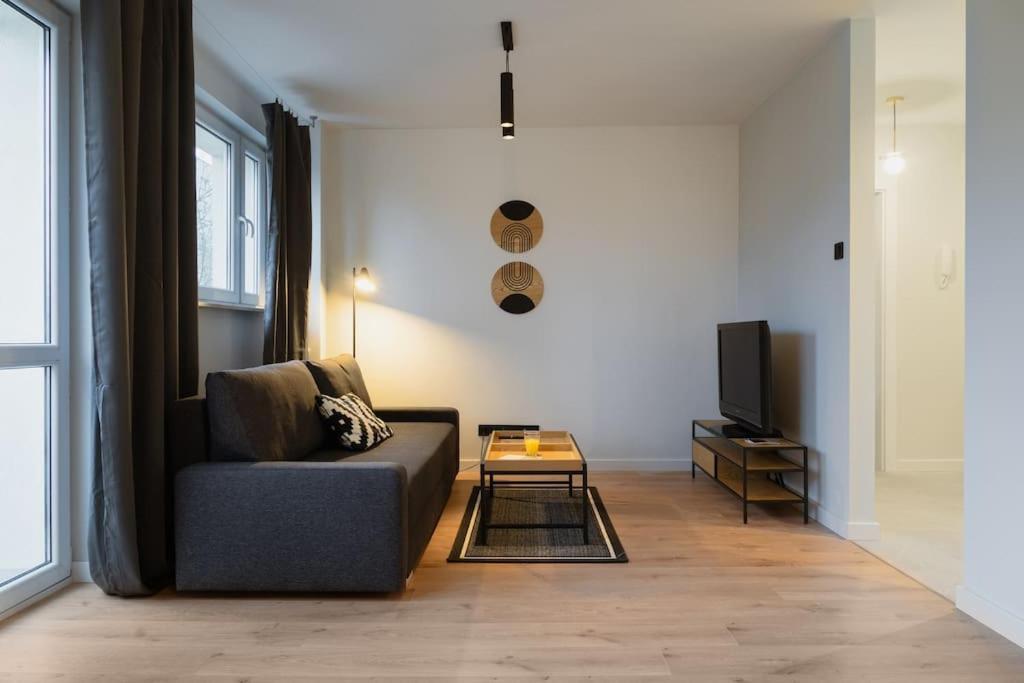 Warsaw Concierge Niska Apartment Bagian luar foto